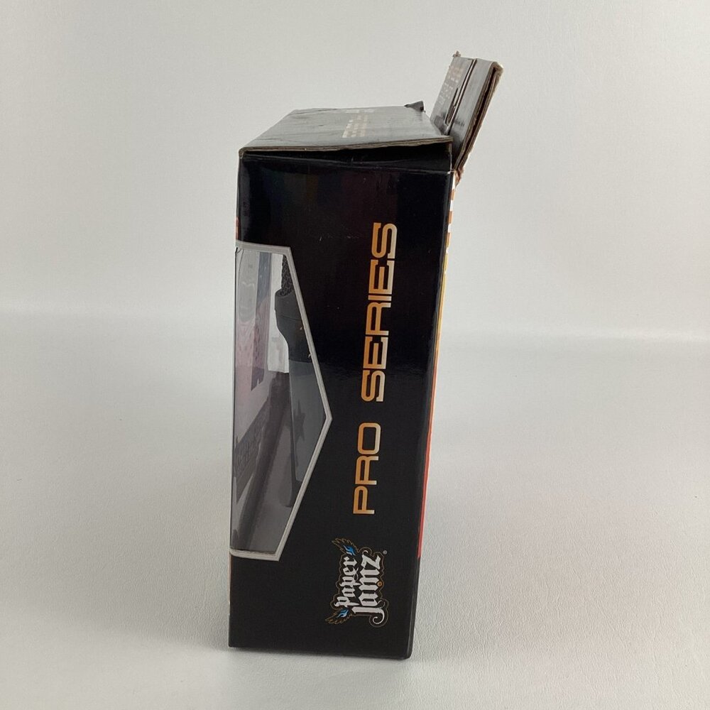 Paper Jamz Pro Microphone Effects Amp Pitch Corrector Built In Songs 2011 New - Picture 4 of 7